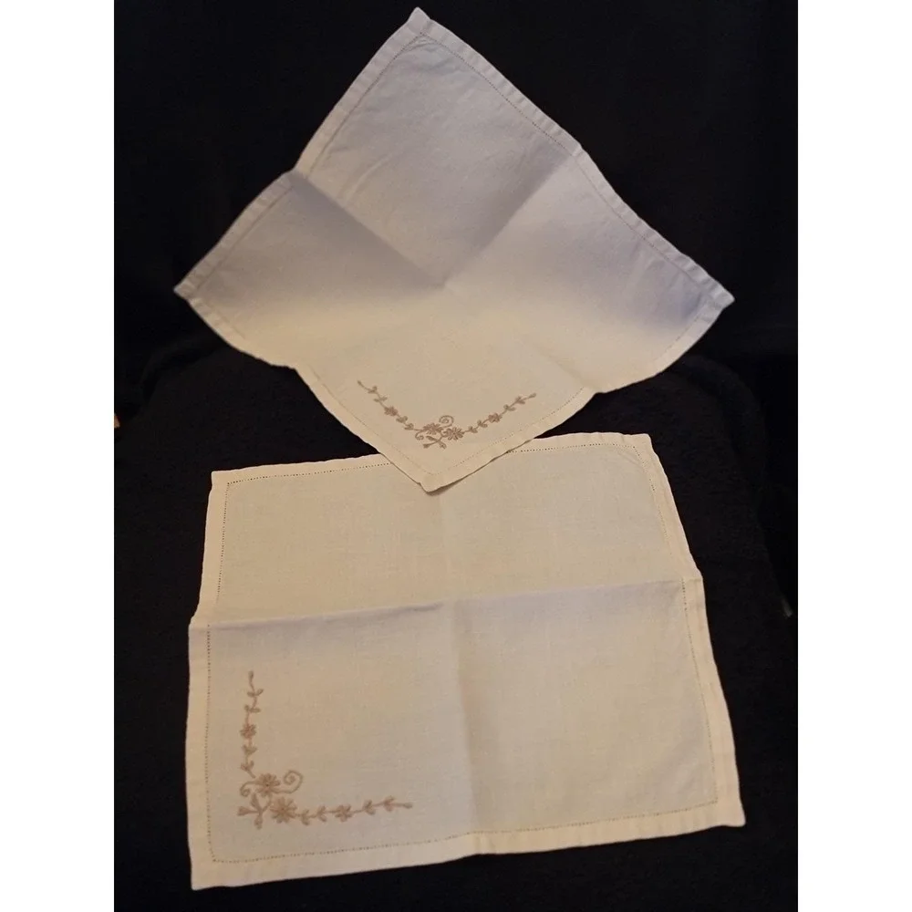 Vintage Set of Linen Napkins with Floral Embroidery and Hemstitching